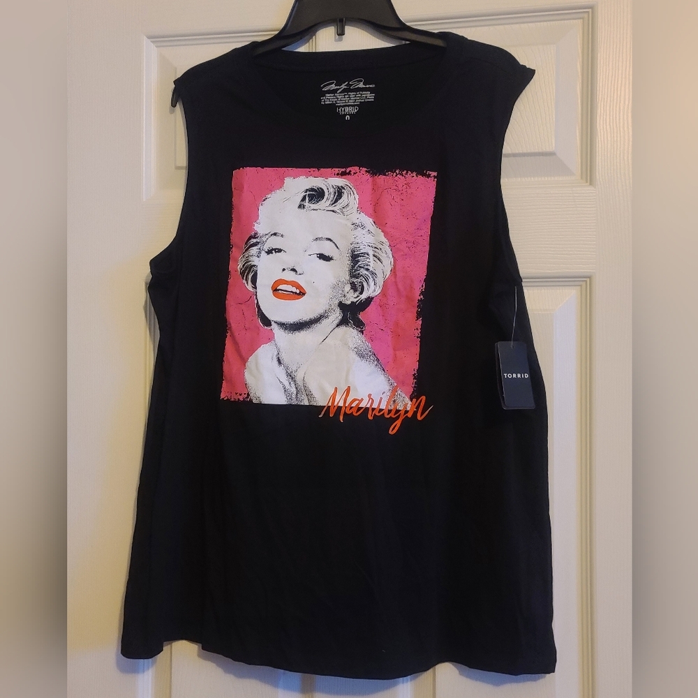 Marilyn Monroe Black Graphic Muscle Tee